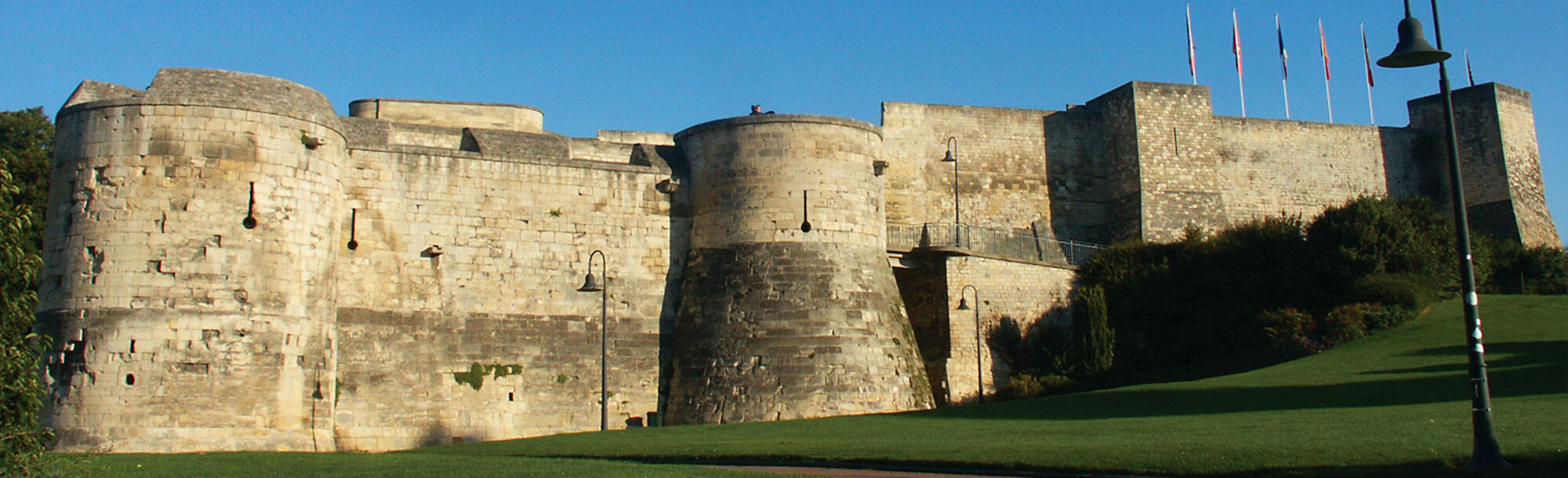 Caen (25 km från crepon)